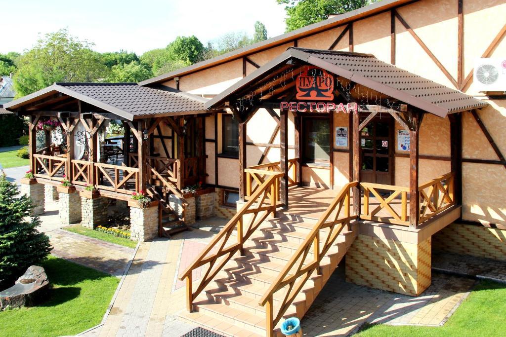 Gala Hotel Камианец-Подилский Екстериор снимка