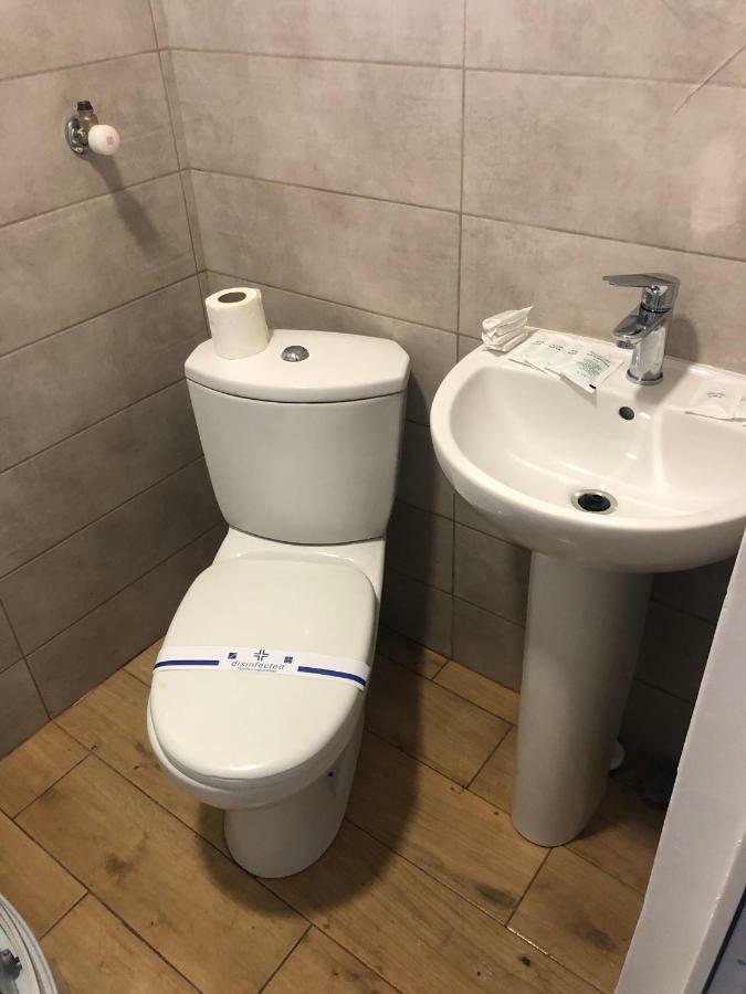 Gala Hotel Камианец-Подилский Екстериор снимка